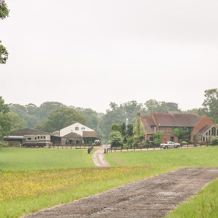 The Lazy Mare By The Water Villa Rugeley Eksteriør bilde